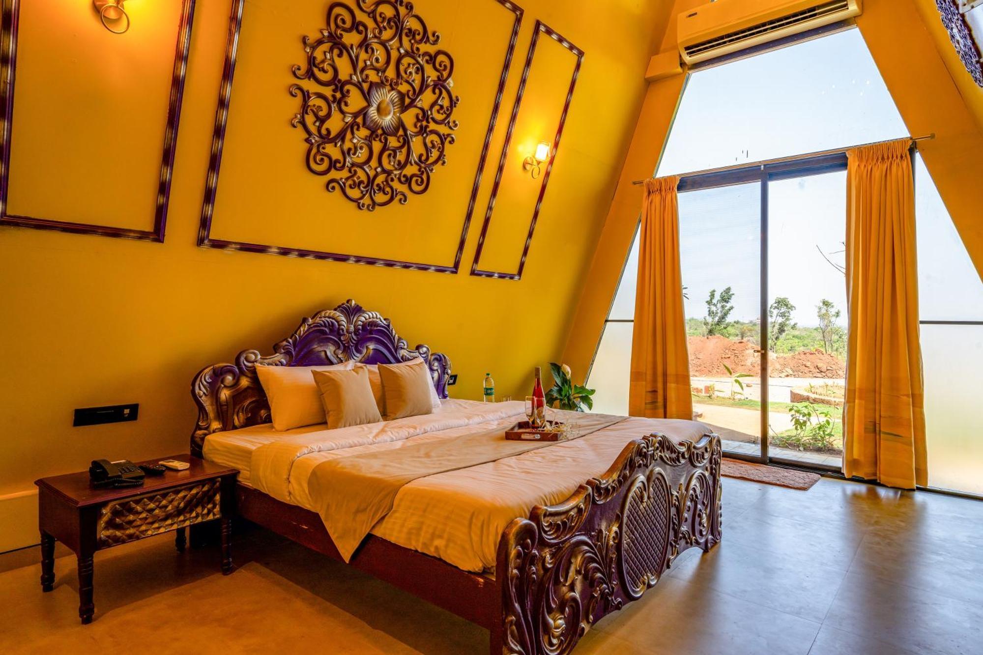 Dio Regaalo Theme Resort, Ratnāgiri Exteriér fotografie