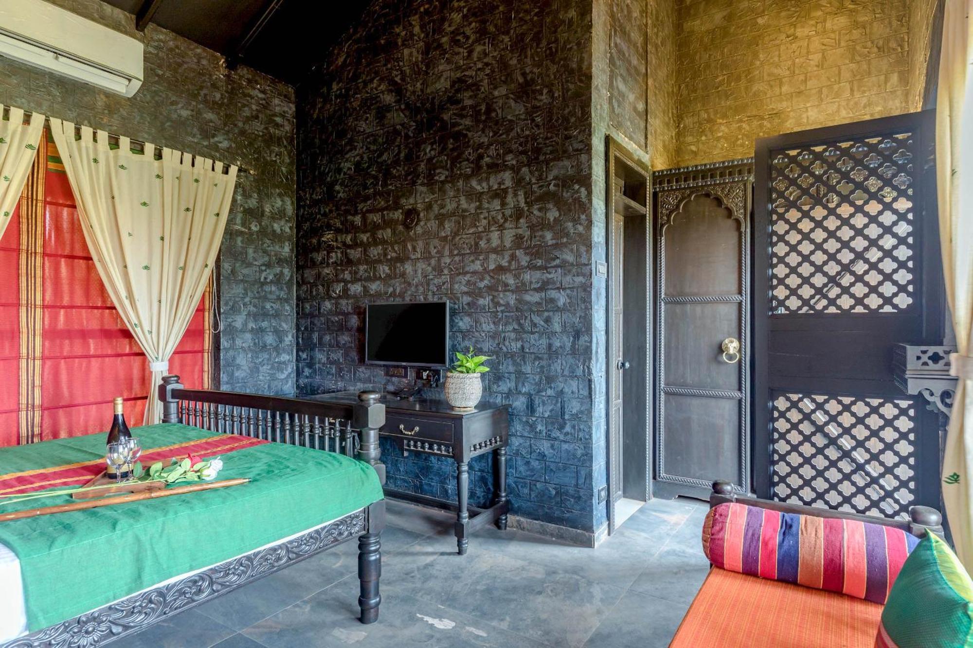 Dio Regaalo Theme Resort, Ratnāgiri Exteriér fotografie